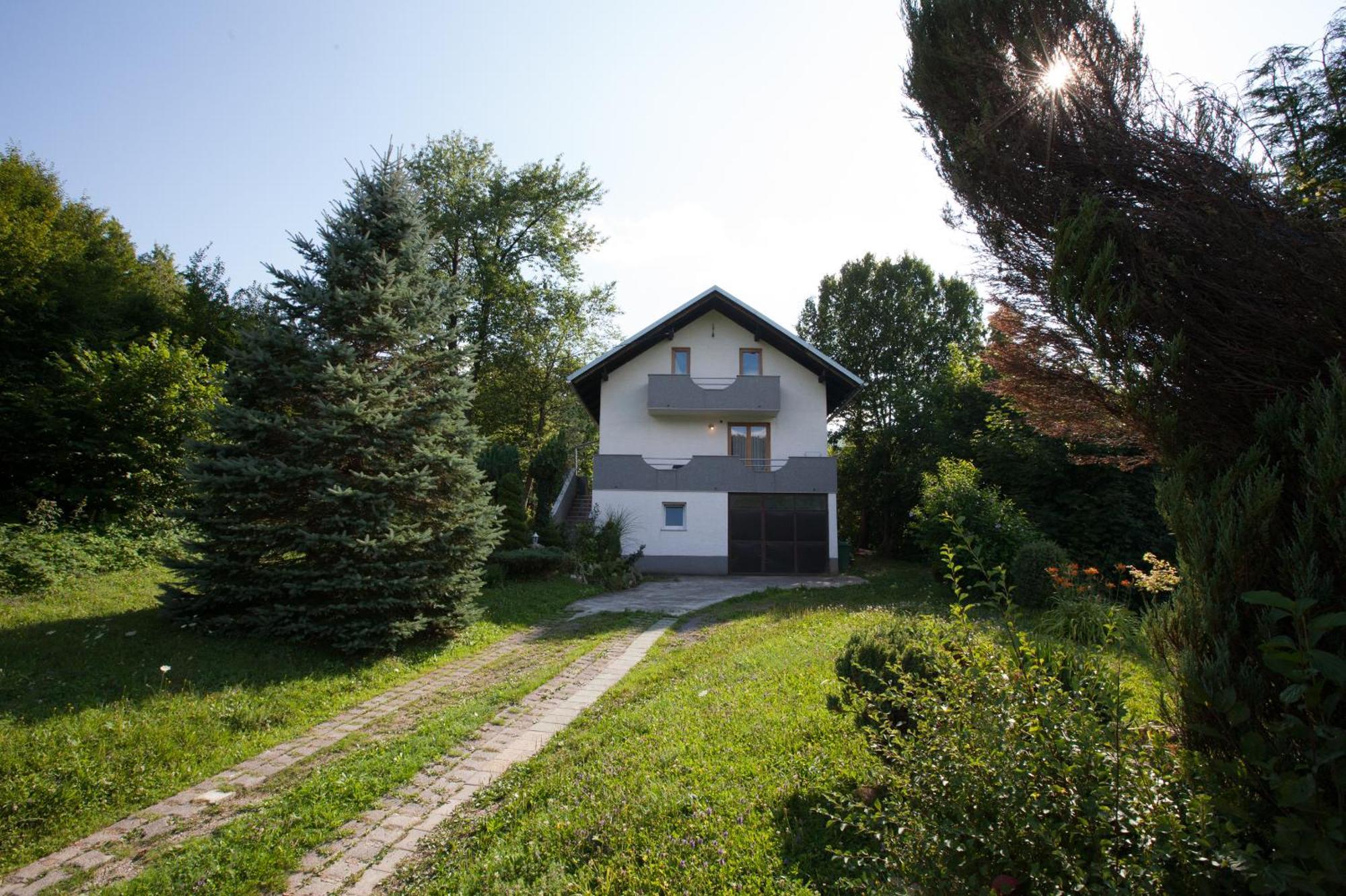Holiday Home Tin Ogulin Εξωτερικό φωτογραφία